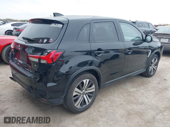 2020 Mitsubishi Outlander Sport SE 2.0 with VIN JA4AP4AU0LU023519, listed as a IAAI auction lot 41318430 with 116,565 mi miles. Bid and sale history available at carsss.com. Image 4.