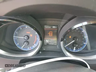 2016 Toyota Corolla L z VIN 5YFBURHE2GP469379, wystawiony jako Copart lot #53611915 z przebiegiem 53 066 mil mil oraz Szkoda całkowita • Salvage title. Historia ofert i sprzedaży dostępna na DreamBid. Obrazek 9.