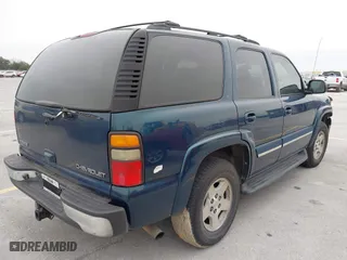 2005 Chevrolet Tahoe LT with VIN 1GNEC13T45R153791, listed as a IAAI auction lot 41553867 with 232,820 mi miles. Bid and sale history available at carsss.com. Image 4.
