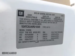 2009 GMC Yukon XL SLT w/4SB with VIN 1GKFC36J49R210309, listed as a IAAI auction lot 42025315 with 236,004 mi miles. Bid and sale history available at carsss.com. Image 9.