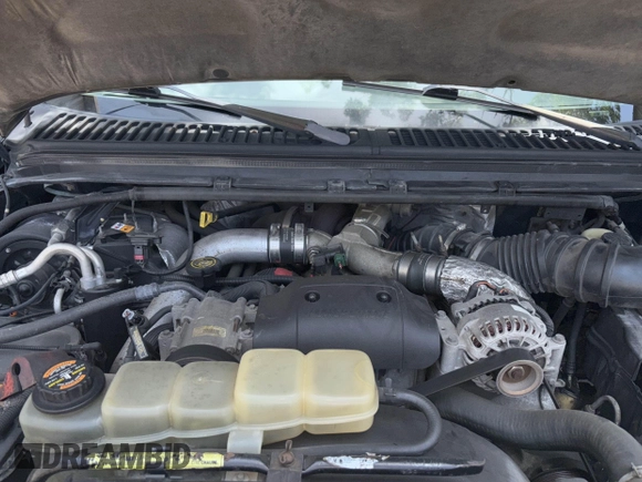 2001 Ford F-350 XL with VIN 1FTSX31F01EA22013, listed as a IAAI auction lot 42769326 with 187,628 mi miles and . Bid and sale history available at DreamBid. Image 10.