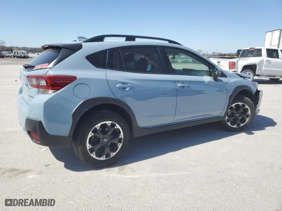 2023 Subaru Crosstrek Premium with VIN JF2GTAPC8P8326816, listed as a Copart auction lot 48403395 with 17,820 mi miles and Salvage Title. Bid and sale history available at carsss.com. Image 3.
