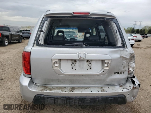 2003 Honda Pilot EX z VIN 2HKYF18583H515617, wystawiony jako Copart lot #55143045 z przebiegiem 175 976 mil mil oraz Szkoda całkowita • Salvage title. Historia ofert i sprzedaży dostępna na DreamBid. Obrazek 6.