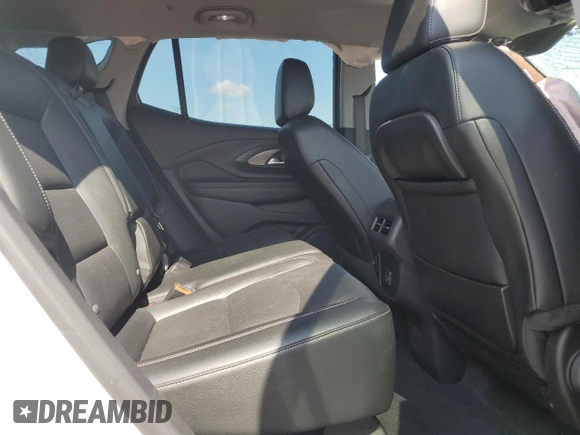 2024 GMC Terrain SLT with VIN 3GKALPEG7RL136883, listed as a Copart auction lot 64411295 with 30,252 mi miles and Non repairable. Bid and sale history available at DreamBid. Image 11.