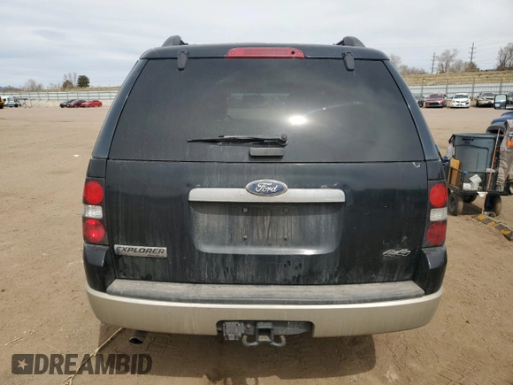 2010 Ford Explorer Eddie Bauer z VIN 1FMEU7E83AUA53122, wystawiony jako Copart lot #50611445 z przebiegiem 220 384 mil mil oraz Szkoda całkowita • Salvage title. Historia ofert i sprzedaży dostępna na DreamBid. Obrazek 6.