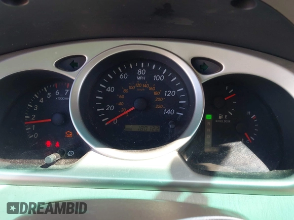 2005 Toyota Highlander z VIN JTEEP21AX50074209, wystawiony jako IAAI lot #42229791 z przebiegiem 180 122 mil mil oraz . Historia ofert i sprzedaży dostępna na DreamBid. Obrazek 7.