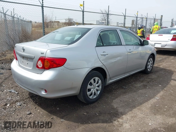 2010 Toyota Corolla z VIN 1NXBU4EE9AZ267054, wystawiony jako IAAI lot #41939018 z przebiegiem 135 373 mil mil oraz . Historia ofert i sprzedaży dostępna na DreamBid. Obrazek 4.