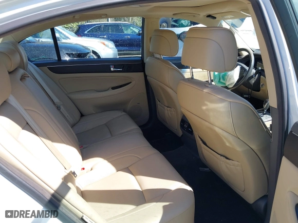 2010 Hyundai Genesis with VIN KMHGC4DE1AU076190, listed as a IAAI auction lot 41707773 with 123,426 mi miles. Bid and sale history available at carsss.com. Image 8.