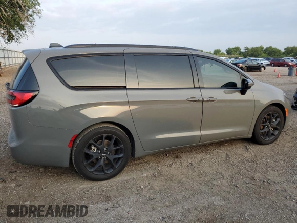 2023 Chrysler Pacifica Touring L with VIN 2C4RC1BG4PR505313, listed as a Copart auction lot 54069305 with 24,687 mi miles and Salvage title. Bid and sale history available at DreamBid. Image 3.