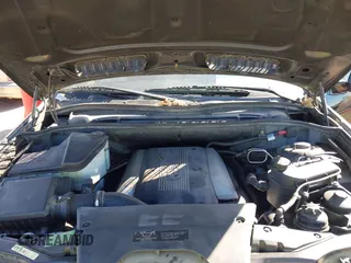 2001 BMW X5 4.4i with VIN WBAFB33581LH08039, listed as a IAAI auction lot 40679627 with 1 mi miles. Bid and sale history available at carsss.com. Image 10.