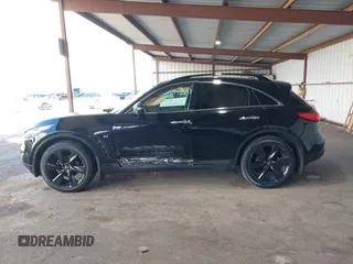 2016 Infiniti QX70 z VIN JN8CS1MW2GM752589, wystawiony jako IAAI lot #41826357 z przebiegiem 142 469 mil mil oraz . Historia ofert i sprzedaży dostępna na DreamBid. Obrazek 14.