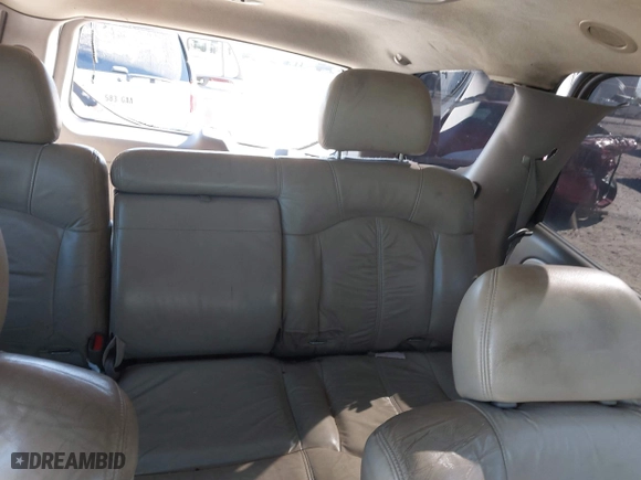 2002 Chevrolet Tahoe LT with VIN 1GNEK13Z22J279570, listed as a IAAI auction lot 41858543 with 378,318 mi miles. Bid and sale history available at carsss.com. Image 8.