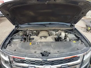 2018 Chevrolet Tahoe Commercial z VIN 1GNLCDEC0JR291831, wystawiony jako IAAI lot #40681194 z przebiegiem 111 711 mil mil oraz . Historia ofert i sprzedaży dostępna na DreamBid. Obrazek 10.