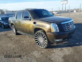 2007 Cadillac Escalade EXT with VIN 3GYFK62887G149489, listed as a IAAI auction lot 41366128 with 263,252 mi miles. Bid and sale history available at carsss.com. Image 1.