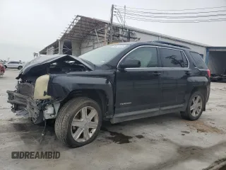 2010 GMC Terrain SLT-1 with VIN 2CTALFEW0A6415098, listed as a Copart auction lot 45411545 with 145,795 mi miles and Salvage Title. Bid and sale history available at carsss.com. Image 1.