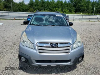 2014 Subaru Outback 2.5i z VIN 4S4BRCAC9E3220635, wystawiony jako Copart lot #62101105 z przebiegiem 175 951 mil mil oraz Szkoda całkowita • Salvage title. Historia ofert i sprzedaży dostępna na DreamBid. Obrazek 5.