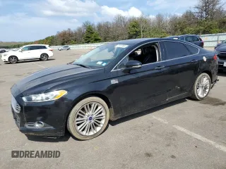 2016 Ford Fusion SE with VIN 3FA6P0HDXGR363287, listed as a Copart auction lot 71837404 with 70,135 mi miles and Non repairable. Bid and sale history available at DreamBid. Image 1.