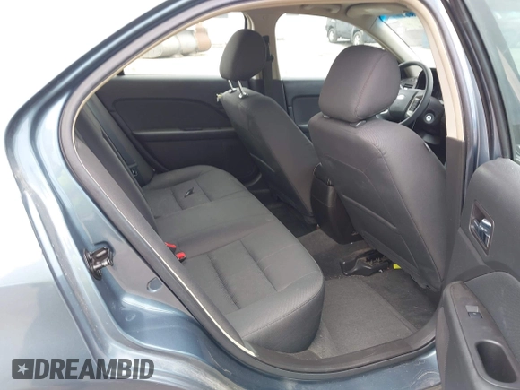 2012 Ford Fusion SE z VIN 3FAHP0HAXCR200826, wystawiony jako IAAI lot #42448447 z przebiegiem 109 439 mil mil oraz . Historia ofert i sprzedaży dostępna na DreamBid. Obrazek 8.