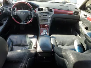 2005 Lexus ES 330 with VIN JTHBA30G755085948, listed as a Copart auction lot 52177045 with 162,990 mi miles and Salvage Title. Bid and sale history available at carsss.com. Image 8.