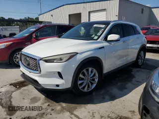 2019 Infiniti QX50 Essential z VIN 3PCAJ5M10KF130740, wystawiony jako Copart lot #55809635 z przebiegiem 171 626 mil mil oraz Czysty tytuł • Clean title. Historia ofert i sprzedaży dostępna na DreamBid. Obrazek 1.