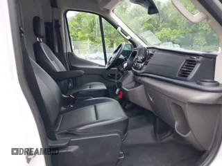 2022 Ford Transit Cargo with VIN 1FTBR1C85NKA74578, listed as a IAAI auction lot 42316744 with 63,376 mi miles and . Bid and sale history available at DreamBid. Image 5.