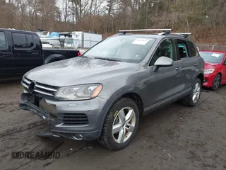 2013 Volkswagen Touareg Lux with VIN WVGEF9BP0DD005082, listed as a IAAI auction lot 41667026 with 140,148 mi miles and . Bid and sale history available at DreamBid. Image 18.