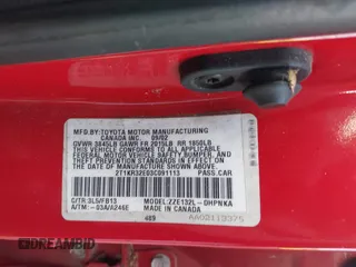 2003 Toyota Matrix Std with VIN 2T1KR32E03C091113, listed as a IAAI auction lot 42013265 with 227,987 mi miles. Bid and sale history available at carsss.com. Image 9.
