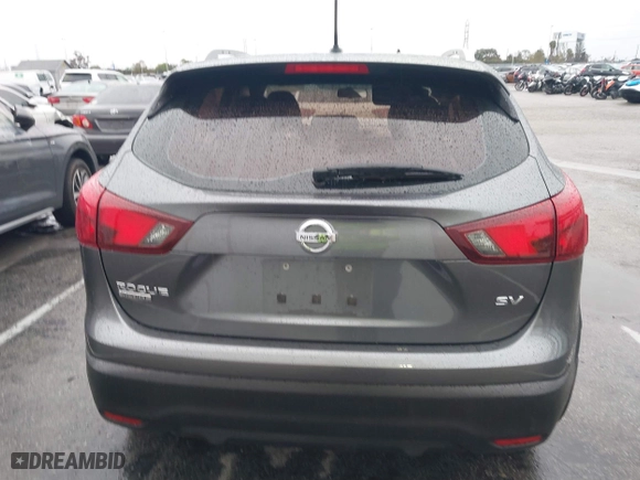 2018 Nissan Rogue Sport S with VIN JN1BJ1CP8JW193830, listed as a IAAI auction lot 41733404 with 80,887 mi miles. Bid and sale history available at carsss.com. Image 16.