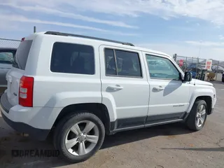 2016 Jeep Patriot High Altitude with VIN 1C4NJPFA8GD582427, listed as a IAAI auction lot 41884165 with 67,810 mi miles and . Bid and sale history available at DreamBid. Image 13.