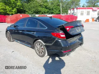 2015 Hyundai Sonata Limited with VIN 5NPE34AFXFH103882, listed as a IAAI auction lot 41946341 with 96,690 mi miles and . Bid and sale history available at carsss.com. Image 3.