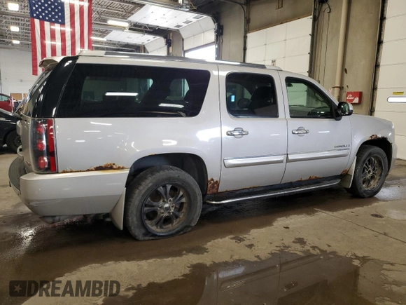 2007 GMC Yukon XL with VIN 1GKFK668X7J293421, listed as a Copart auction lot 59281025 with 279,431 mi miles and Clean title. Bid and sale history available at DreamBid. Image 3.