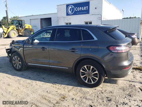2019 Lincoln Nautilus Select with VIN 2LMPJ8K97KBL17362, listed as a Copart auction lot 68612843 with 71,190 mi miles. Bid and sale history available at carsss.com. Image 2.