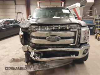 2015 Ford Super Duty F-250 SRW Lariat with VIN 1FT7W2B67FEA92133, listed as a IAAI auction lot 41399580 with 123,051 mi miles. Bid and sale history available at carsss.com. Image 6.