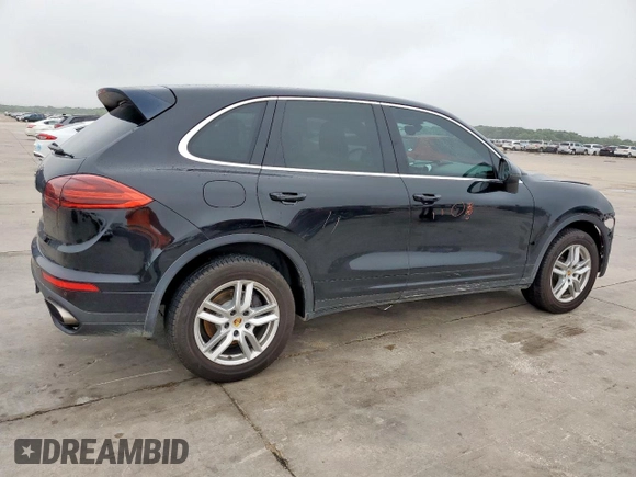 2016 Porsche Cayenne z VIN WP1AA2A26GKA13863, wystawiony jako Copart lot #55081365 z przebiegiem 178 612 mil mil oraz Szkoda całkowita • Salvage title. Historia ofert i sprzedaży dostępna na DreamBid. Obrazek 3.
