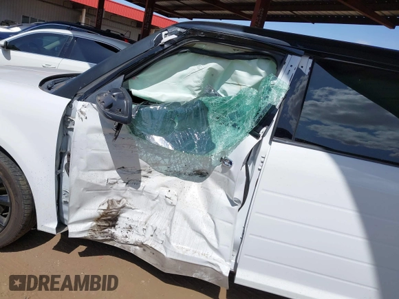 2019 Ford Flex SEL z VIN 2FMGK5C85KBA32026, wystawiony jako IAAI lot #41906819 z przebiegiem 75 295 mil mil oraz . Historia ofert i sprzedaży dostępna na DreamBid. Obrazek 6.