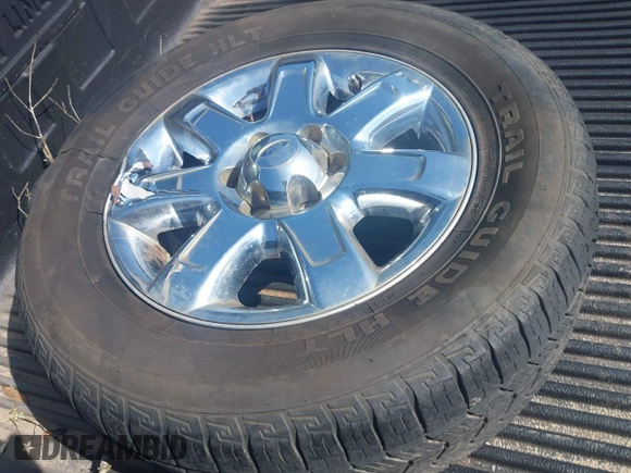 2013 Ford F-150 XL with VIN 1FTEX1CMXDFC62133, listed as a IAAI auction lot 42567537 with 132,668 mi miles and . Bid and sale history available at DreamBid. Image 18.
