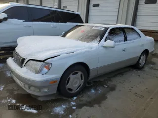 1999 Lexus LS 400 z VIN JT8BH28FXX0154097, wystawiony jako Copart lot #45855345 z przebiegiem 156 043 mil mil oraz Szkoda całkowita • Salvage title. Historia ofert i sprzedaży dostępna na DreamBid. Obrazek 1.