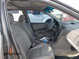 2002 Nissan Maxima GLE z VIN JN1DA31A22T302286, wystawiony jako IAAI lot #41929154 z przebiegiem 249 531 mil mil oraz . Historia ofert i sprzedaży dostępna na DreamBid. Obrazek 5.