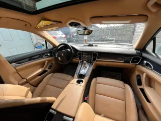 2013 Porsche Panamera z VIN WP0AA2A74DL016182, wystawiony jako Copart lot #89269425 z przebiegiem 119 089 mil mil oraz Czysty tytuł • Clean title. Historia ofert i sprzedaży dostępna na DreamBid. Obrazek 9.
