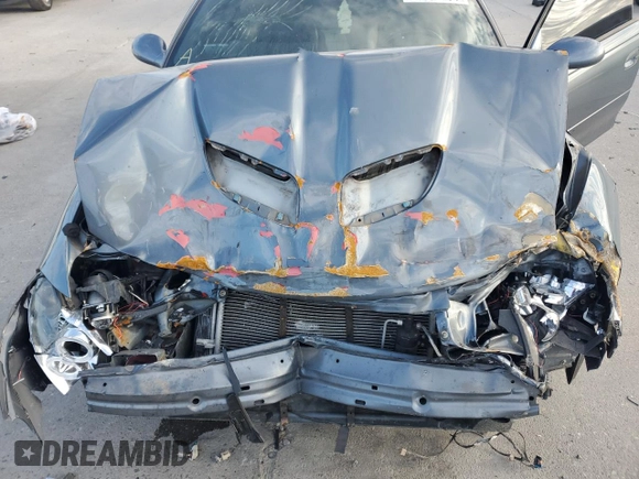 2005 Pontiac GTO with VIN 6G2VX12U75L457697, listed as a Copart auction lot 84683564 with 57,504 mi miles and Salvage Title. Bid and sale history available at carsss.com. Image 12.