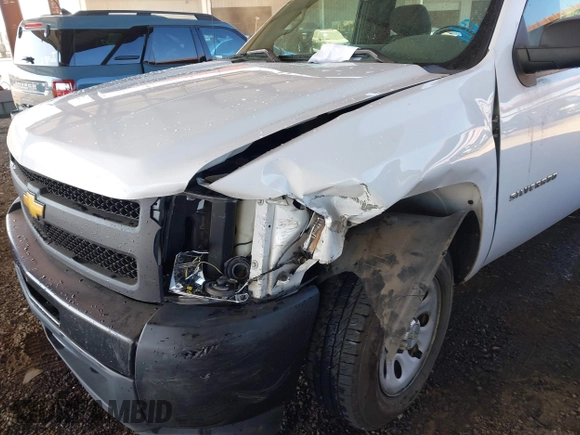 2013 Chevrolet Silverado 1500 Work Truck with VIN 1GCNCPEX6DZ162759, listed as a IAAI auction lot 41482623 with 71,999 mi miles and . Bid and sale history available at DreamBid. Image 6.