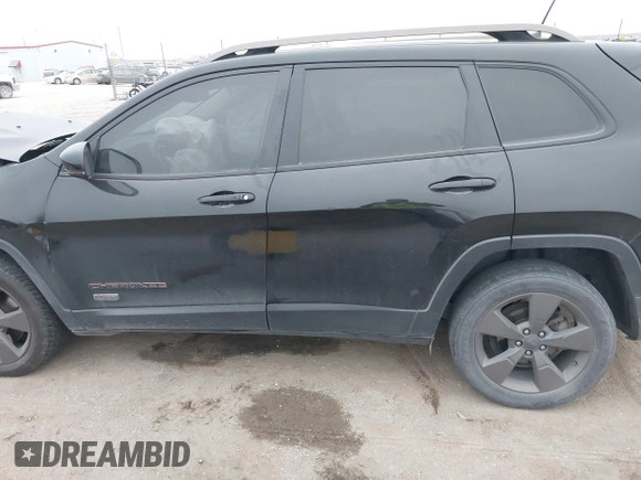 2017 Jeep Cherokee Latitude с VIN 1C4PJLCB5HW535750, выставлен на аукционе IAAI как лот 41296212 с пробегом 174 204 миль миль и . История ставок и продаж доступна на DreamBid. Изображение 14.