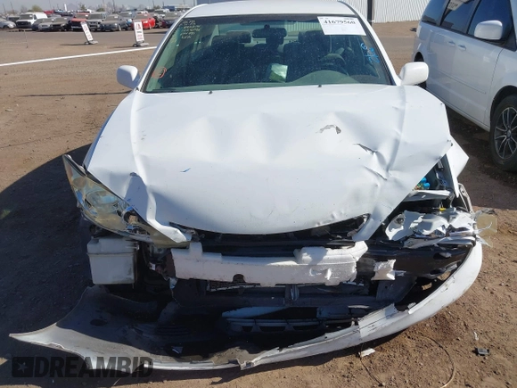 2006 Toyota Camry LE z VIN 4T1BF32K46U634951, wystawiony jako IAAI lot #41679560 z przebiegiem 213 573 mil mil oraz . Historia ofert i sprzedaży dostępna na DreamBid. Obrazek 6.