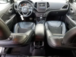 2019 Jeep Cherokee Latitude Plus with VIN 1C4PJLLN6KD149335, listed as a Copart auction lot 84520364 with 79,775 mi miles and Clean title. Bid and sale history available at DreamBid. Image 8.