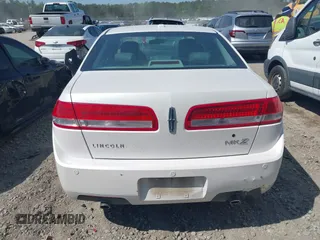 2010 Lincoln MKZ z VIN 3LNHL2GC1AR613439, wystawiony jako IAAI lot #42061630 z przebiegiem 154 707 mil mil oraz . Historia ofert i sprzedaży dostępna na DreamBid. Obrazek 15.