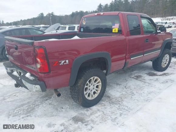 2005 Chevrolet Silverado 1500 Z71 with VIN 2GCEK19BX51391728, listed as a IAAI auction lot 41619451 with 177,588 mi miles. Bid and sale history available at carsss.com. Image 4.