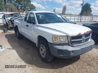 2008 Dodge Dakota ST with VIN 1D7HE22K38S522349, listed as a IAAI auction lot 41861319 with 104,309 mi miles and . Bid and sale history available at carsss.com. Image 1.