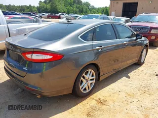 2016 Ford Fusion SE with VIN 3FA6P0HD8GR162875, listed as a IAAI auction lot 42434422 with 200,000 mi miles and . Bid and sale history available at DreamBid. Image 4.