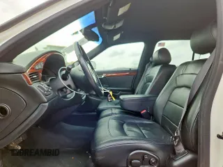 2004 Cadillac DeVille z VIN 1G6KD54Y04U111840, wystawiony jako Copart lot #56712195 z przebiegiem 60 378 mil mil oraz Szkody całkowita. Historia ofert i sprzedaży dostępna na DreamBid. Obrazek 7.