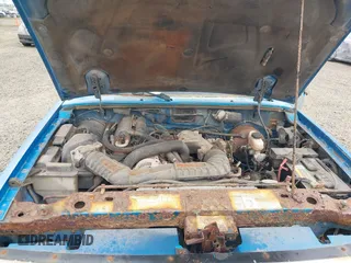 1993 Ford Ranger STX z VIN 1FTCR14U5PPA15200, wystawiony jako IAAI lot #42266766 z przebiegiem 68 129 mil mil oraz . Historia ofert i sprzedaży dostępna na DreamBid. Obrazek 10.